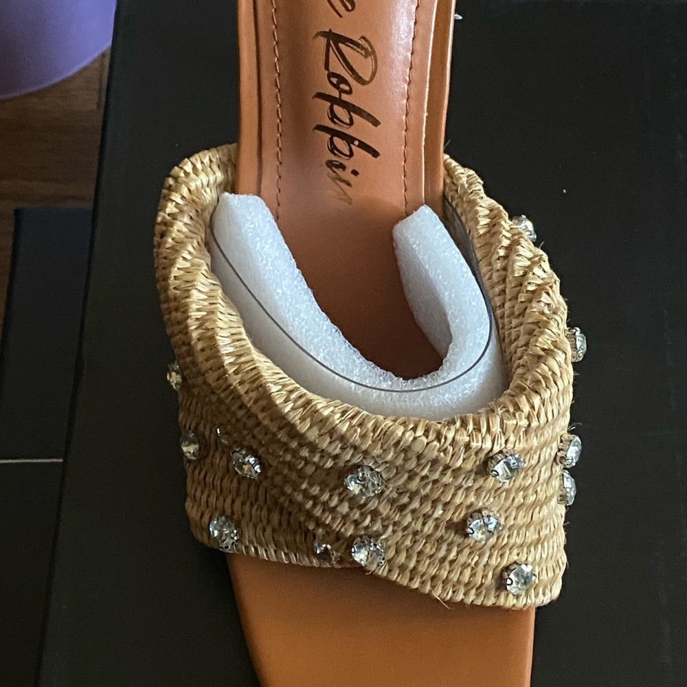 Cape Robbin Tan Raffia Crystal-Embellished Slide